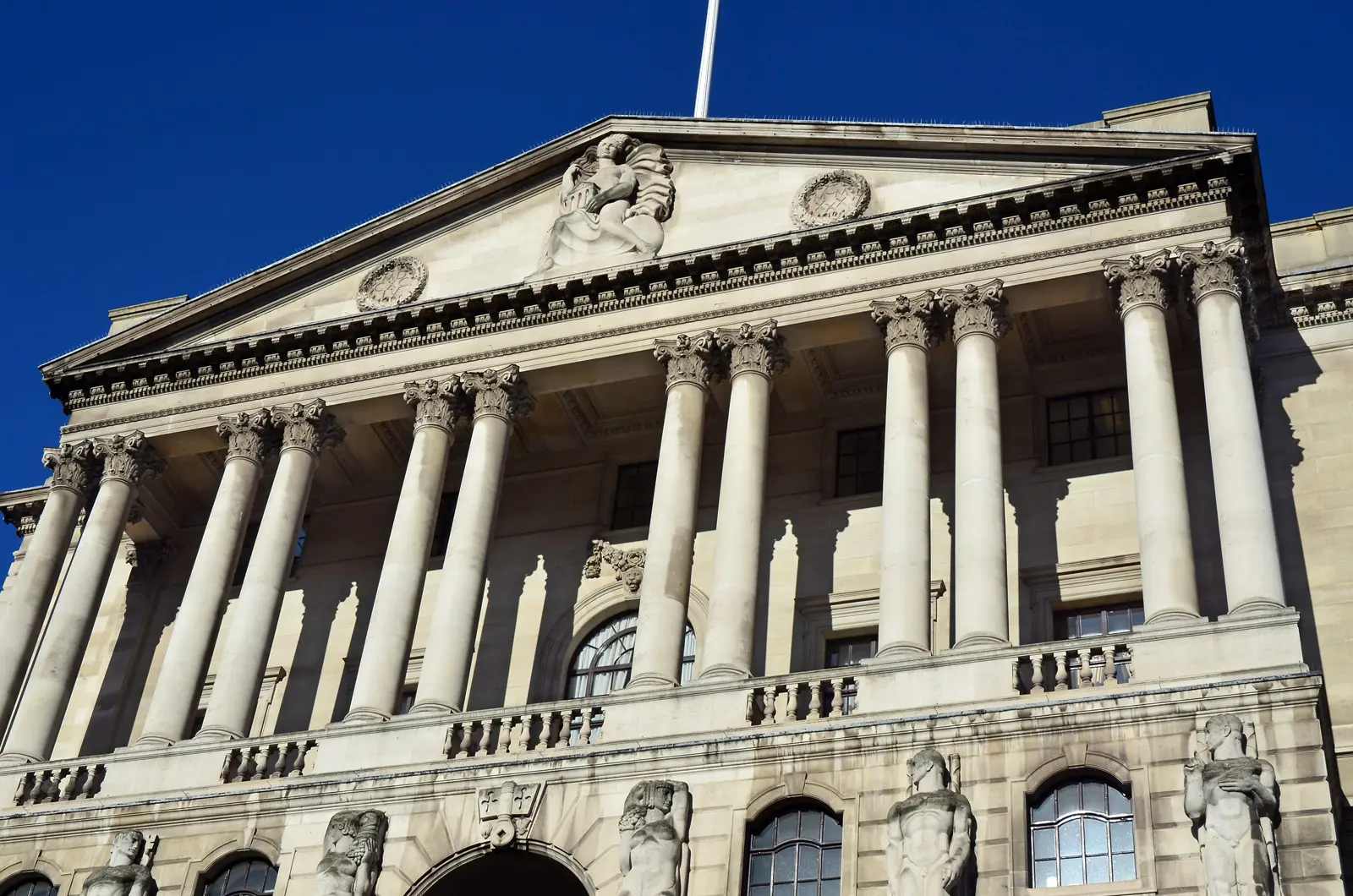 The Bank of England building on Threadneedle Street